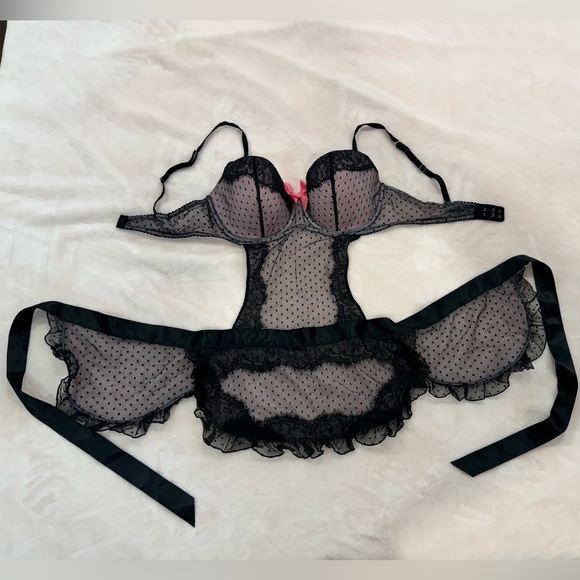 Victoria's Secret Sexy little things... lingerie - Picture 1 of 6